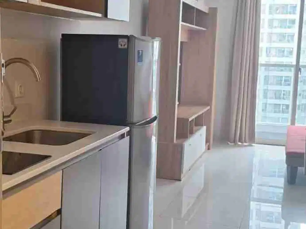 Disewakan Apartemen 2 BR Lantai 12 di Taman Anggrek Residences, Grogol Petamburan, Jakarta Barat