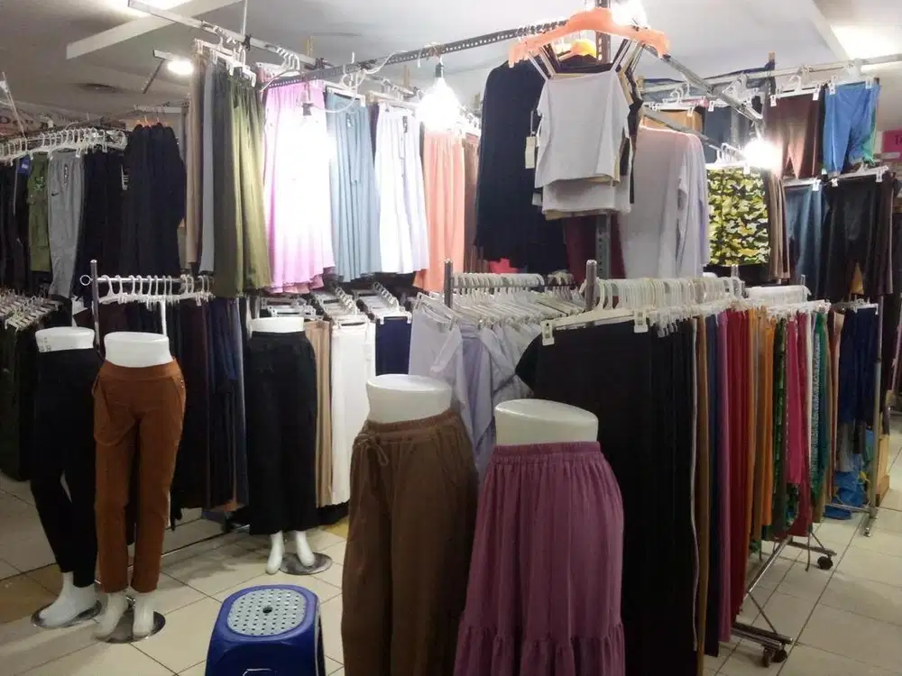 disewakan Kios 4M2 di ITC Depok