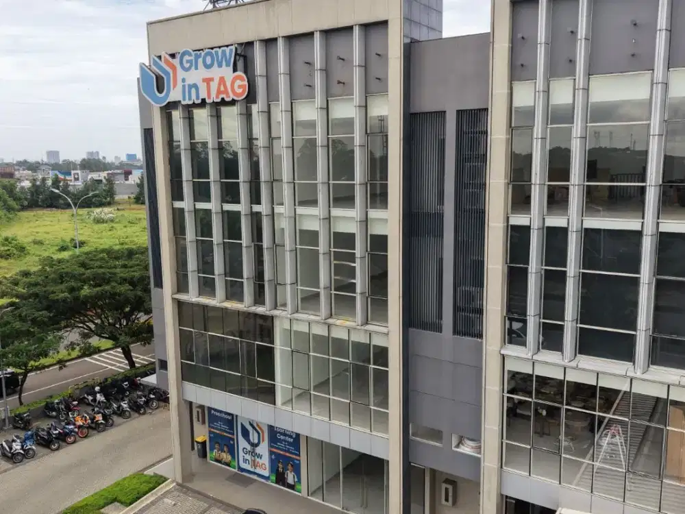 SIAP JADI KANTOR IMPIAN! STUDIO LOFT 4 LANTAI LANGSUNG PAKAI!