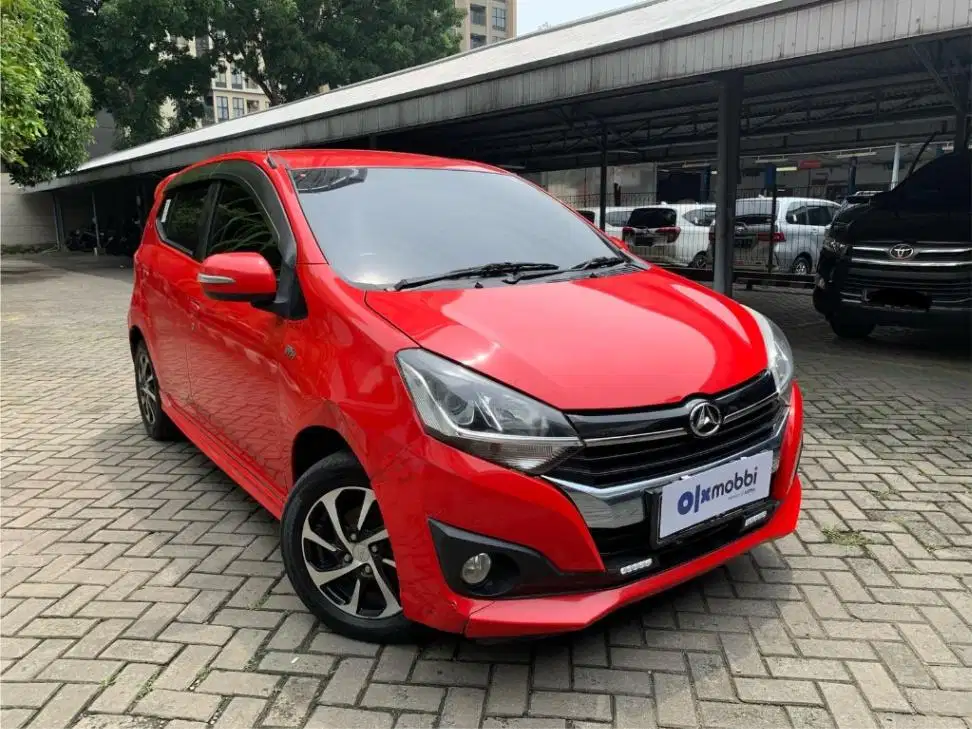 DP MURAH Daihatsu Ayla 1.2 R Bensin-MT 2019 Merah CAIID