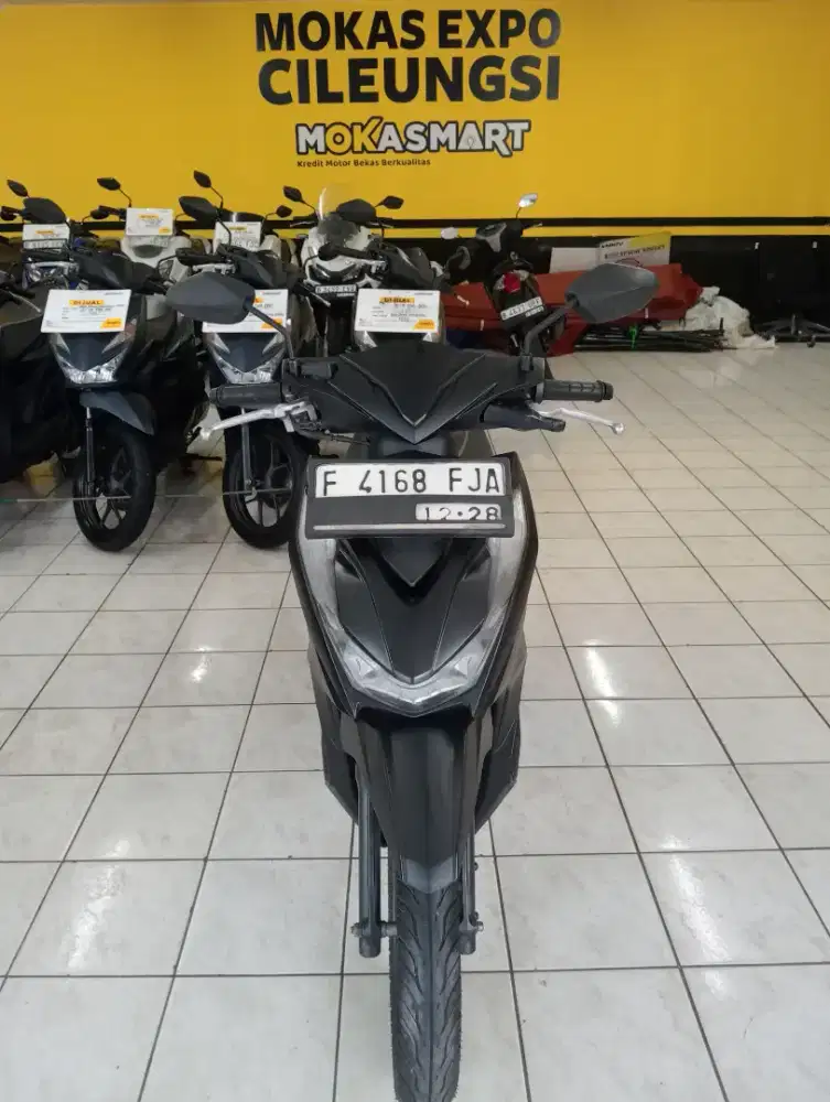 Dijual motor Honda Beat dlx 2023