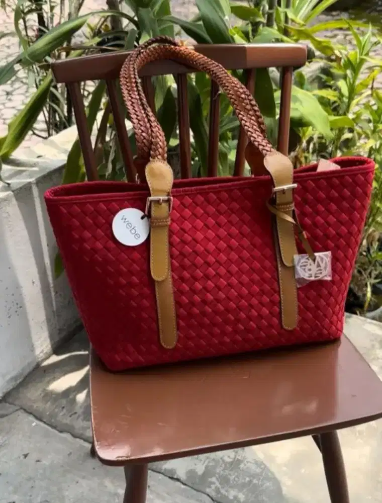 Tas wanita merk webe