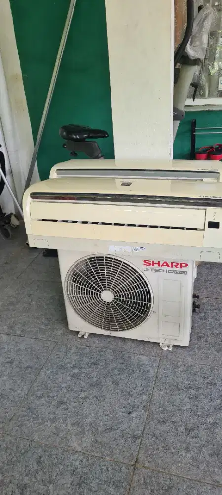 AC SHARP jtech inverter  bekas