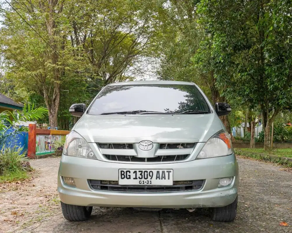 Toyota Innova 2005 2.0 G Bensin Manual