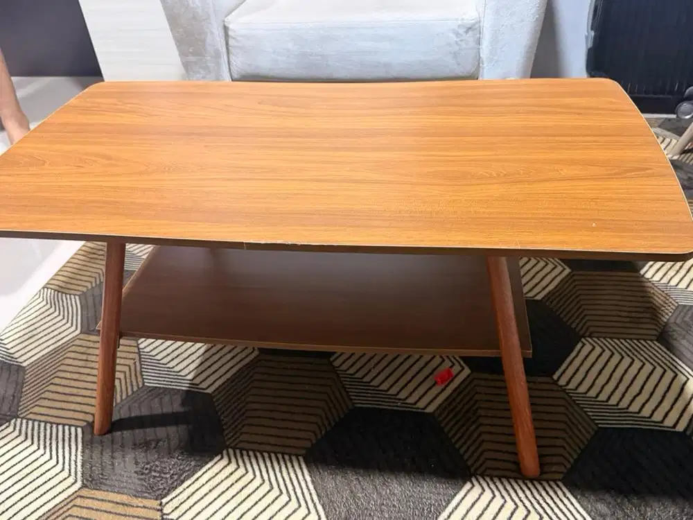 Dijual meja ruang tamu coklat model minimalis
