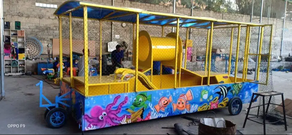 ODONG ODONG KERETA PANGGUNG MANDI BOLA PORTABLE