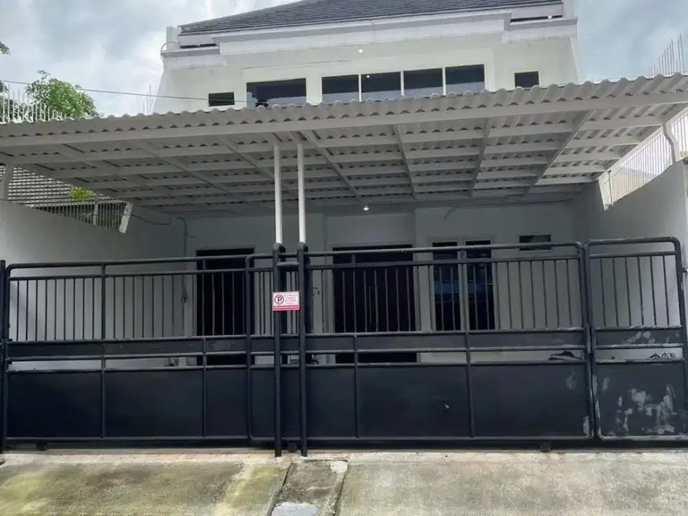 Sewa Rumah bagus 2 lantai di darmo permai