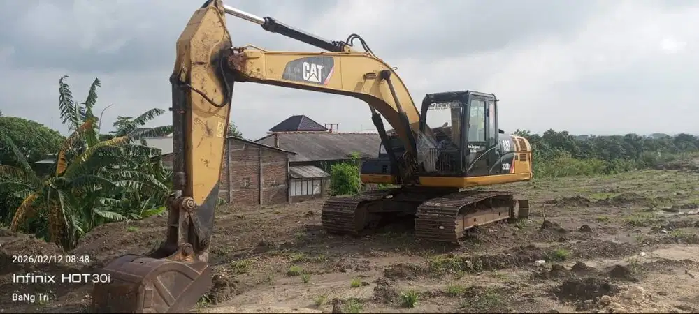 Excavator 320c CATERPILLAR