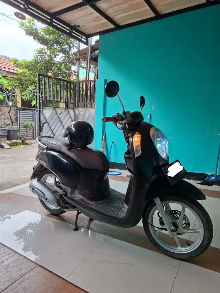 Dijual motor Scoopy fi Tahun 2016 Plat Karawang Pajak Hidup Ss lengkap