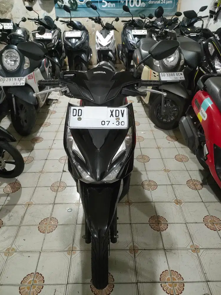 Honda Beat 2025 hitam