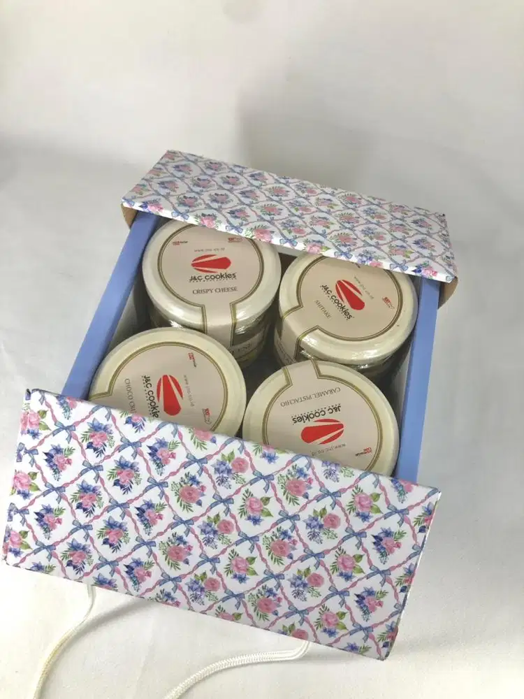 Hampers Lebaran Premium by Jnccookies 163k