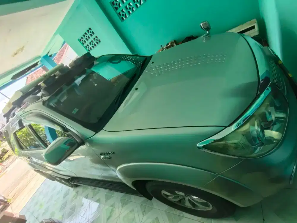 Toyota Fortuner 2005