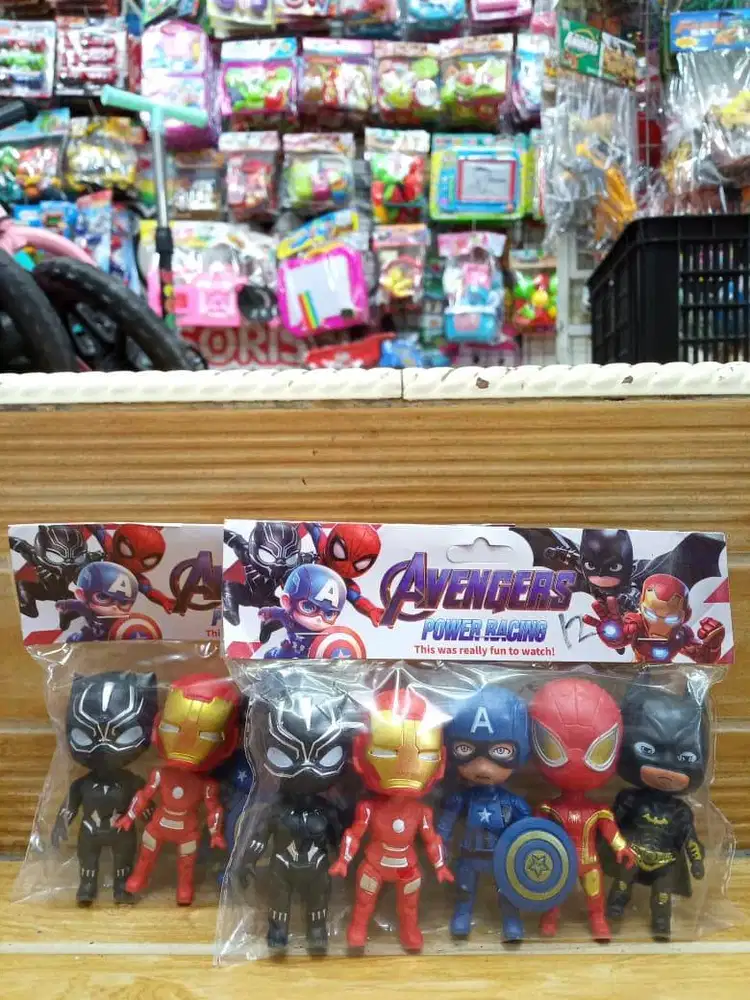 mainan anak robot  avengers isi 5