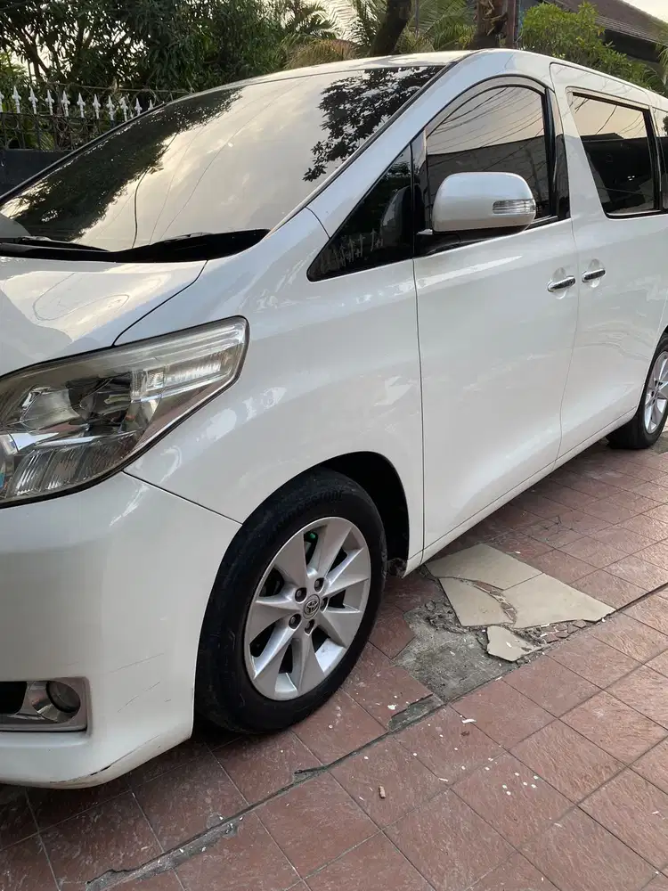 Toyota Alphard 2012 Bensin