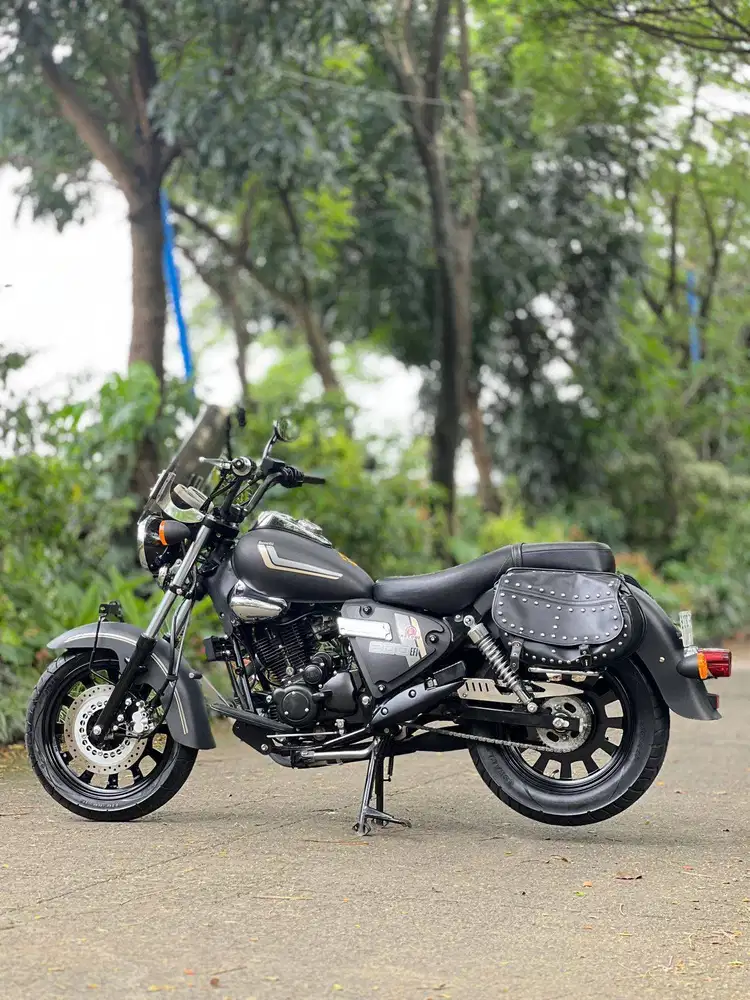 BENELLI MOTOBI 200 EFI 2022 HITAM KM 2K LIKE NEW
