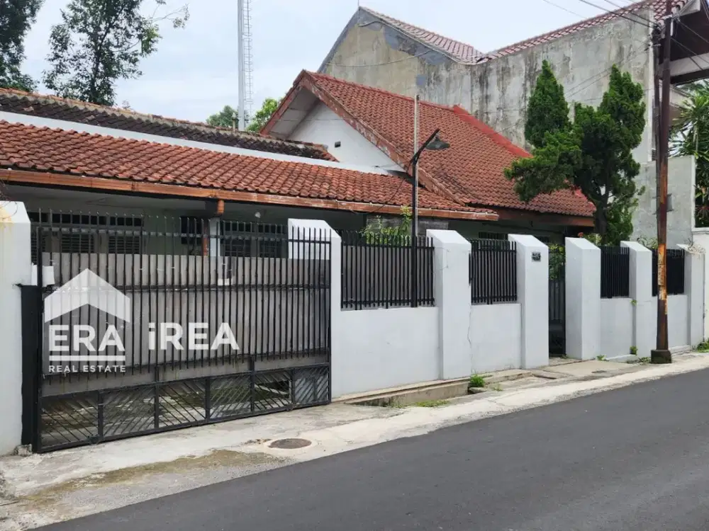 DIJUAL RUMAH DI SOLO DEKAT SOLO PARAGON