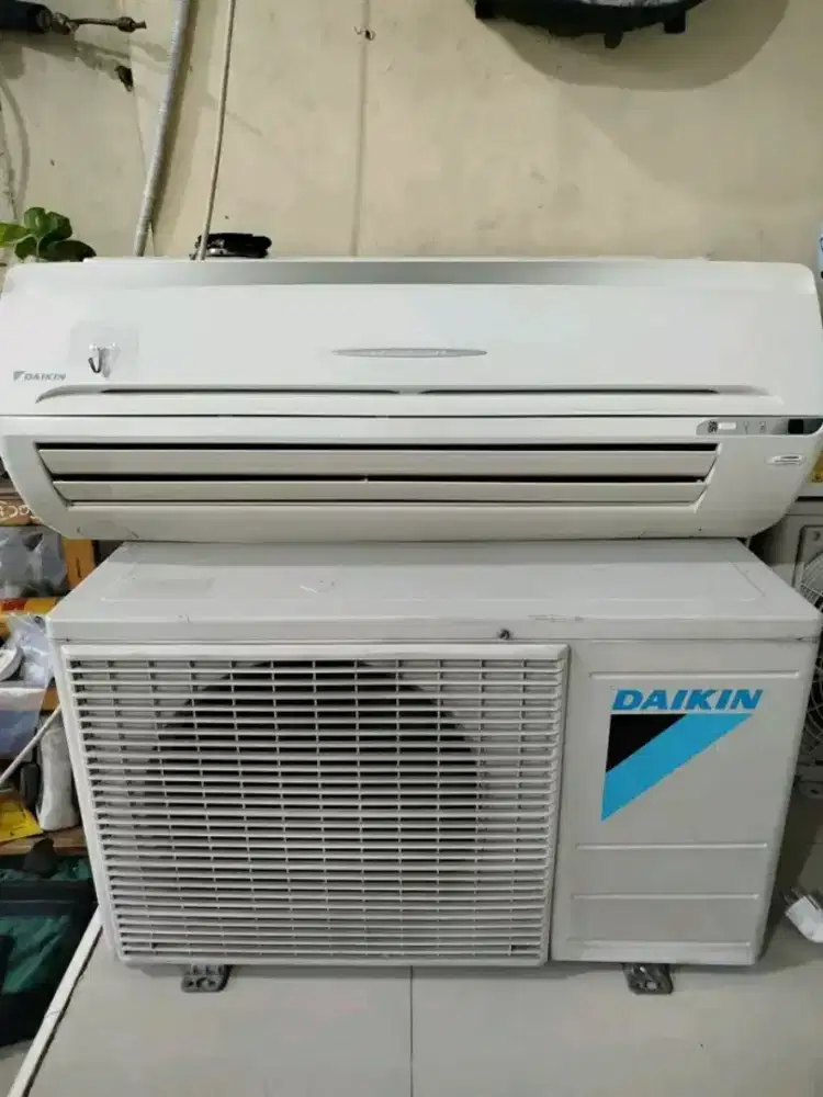 Agen AC Daikin Thailand full orisinil panasonic Sharp Gree bergaransi