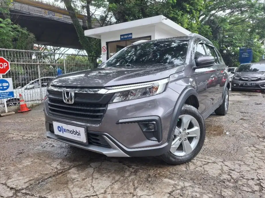 LOW DP Honda BR-V 1.5 E Bensin-AT 2022 AJX