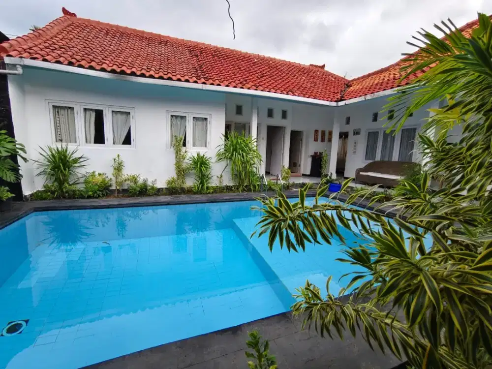 Villa yang Berlokasi di Jimbaran,Lokasi Strategis,Dkt Tol, Pantai