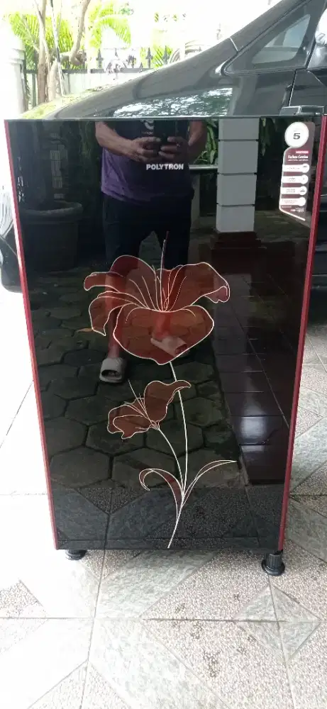 Kulkas Polytron satu pintu