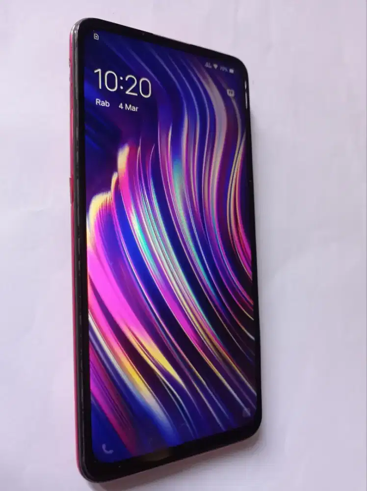 Vivo v15pro Ram 6/128