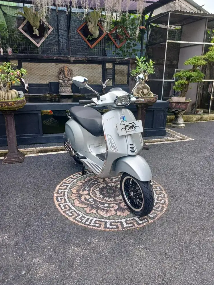 Vespa sprint iget abs 2019 mulus terawat