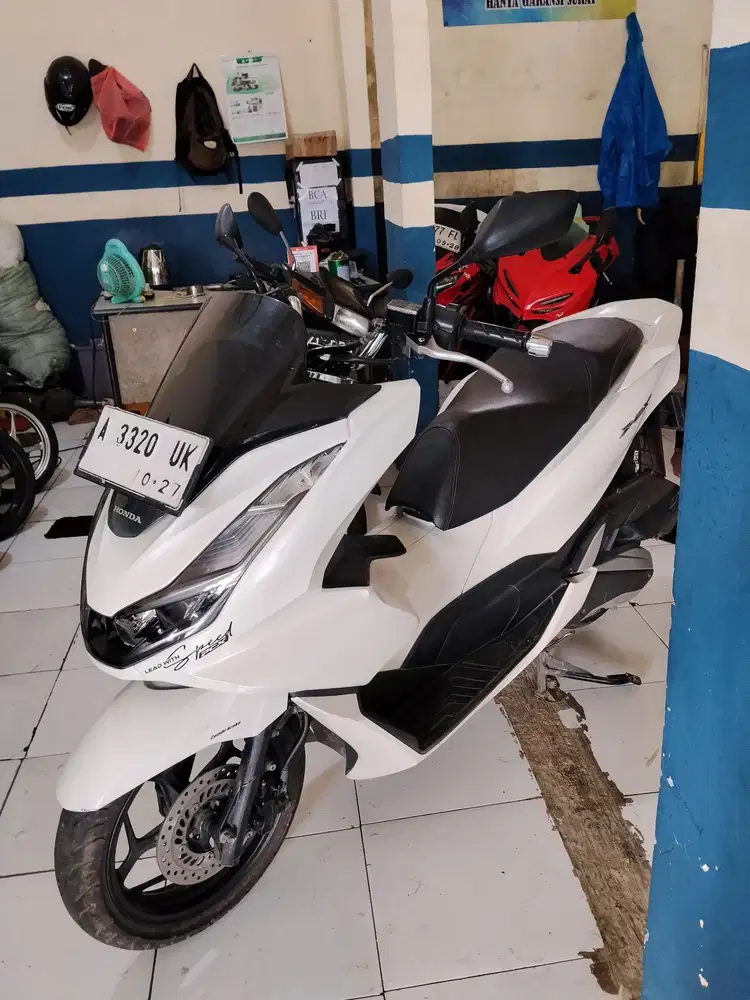 Honda pcx 160cc 2022 super mulus pajak hidup