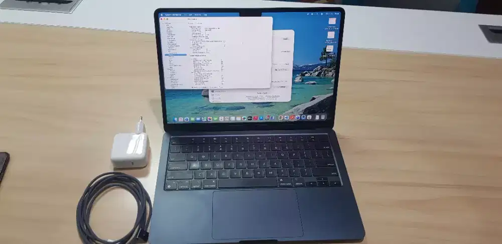 Macbook air m2 8/256