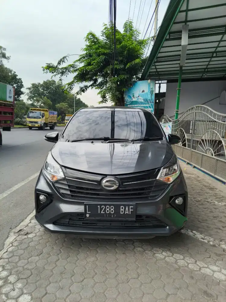 Daihatsu Sigra 1.3 R Bensin Matic 2022