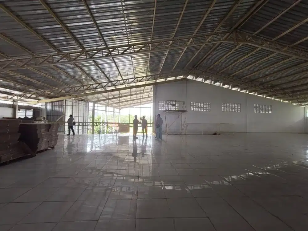 GUDANG LUAS 4000 M2 DAN KANTOR LUAS, SLEMAN, JOGJA