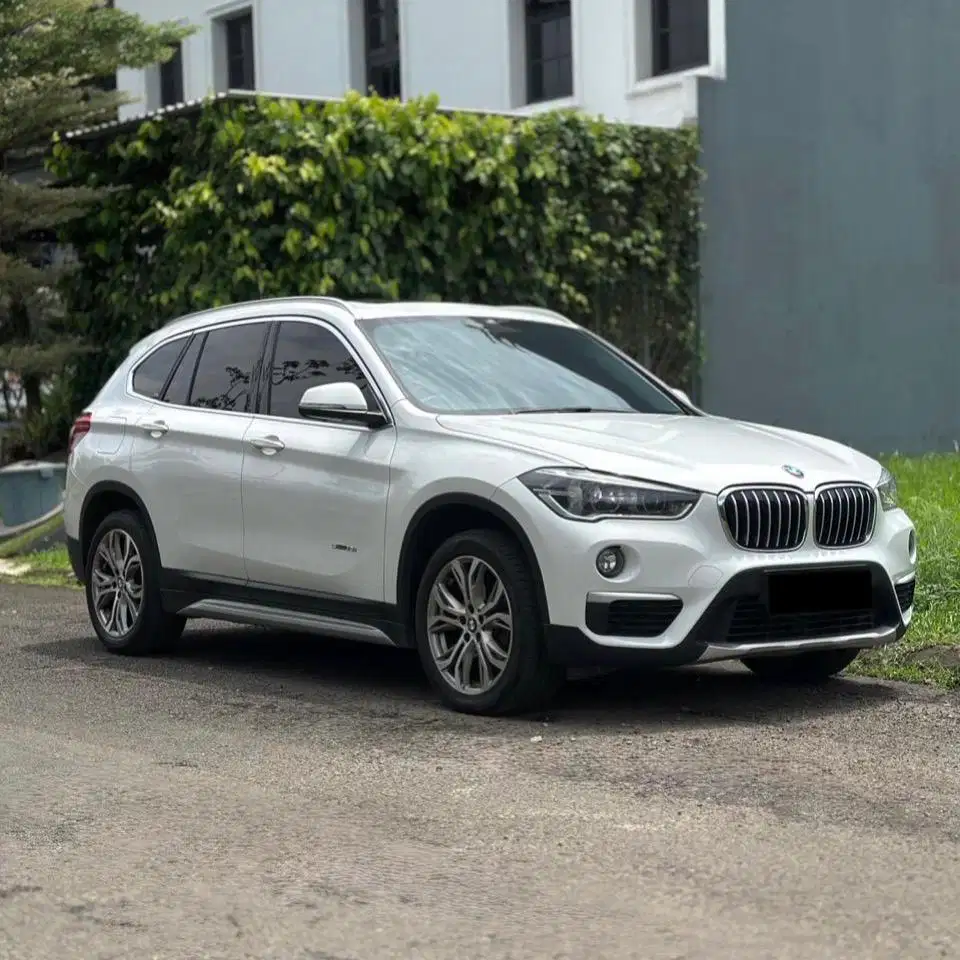(CASH) BMW X1 sDrive xLine F48 2017
