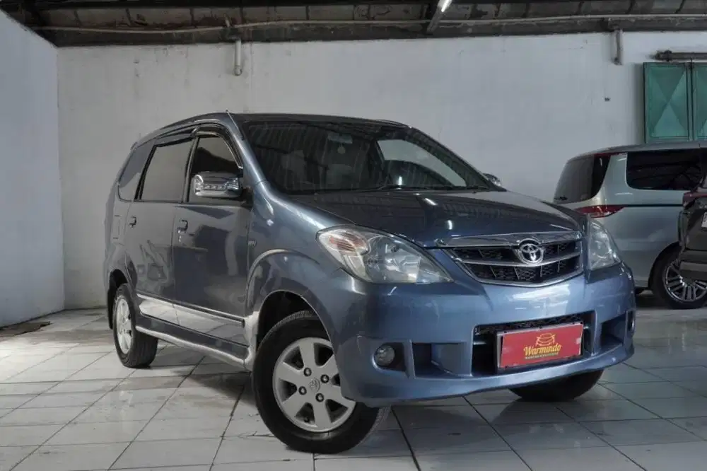 Toyota Avanza G 1.3 Matic AT tahun 2011 Abu abu