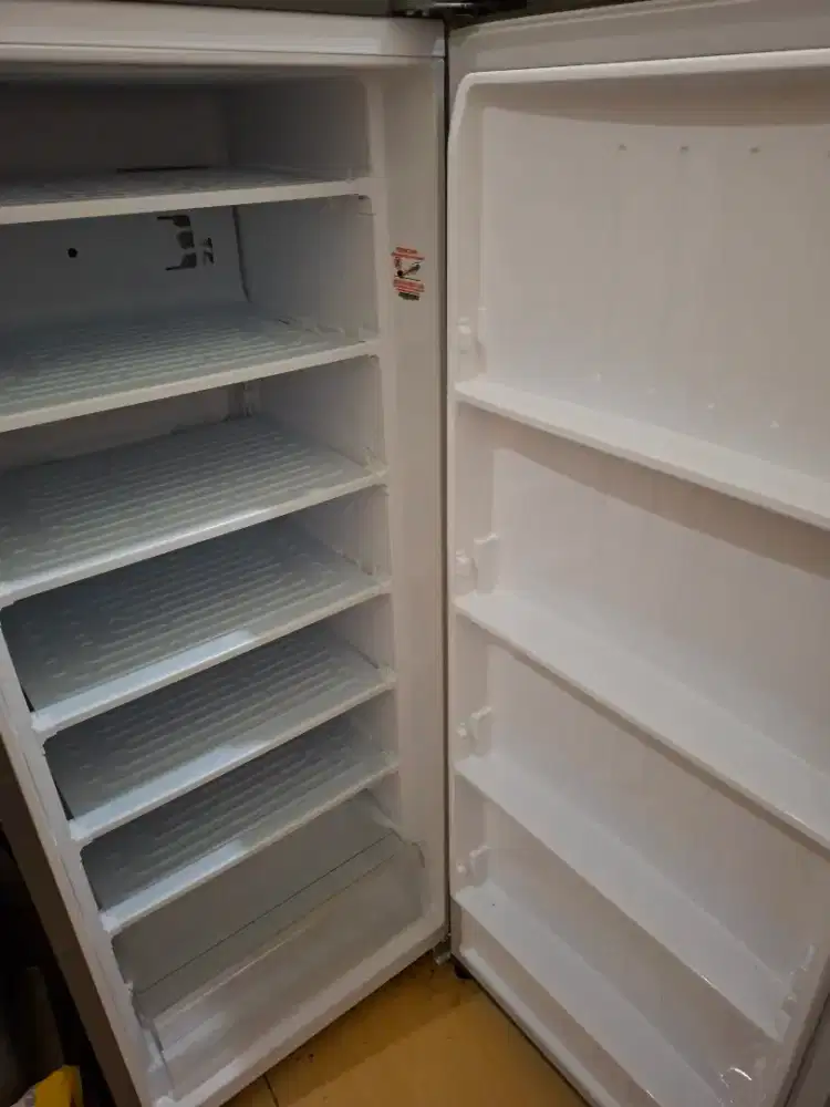 Kulkas Freezee Meek LG