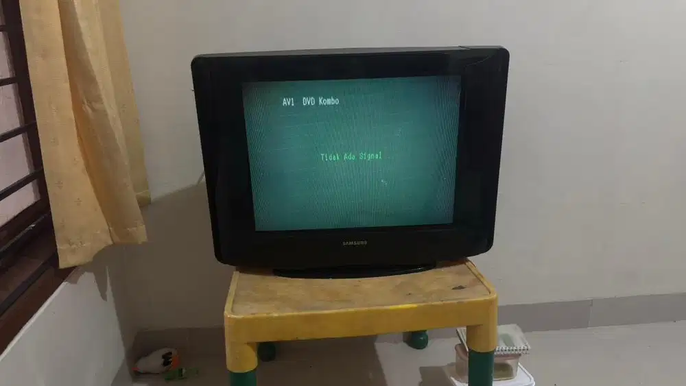 Tv tabung samsung