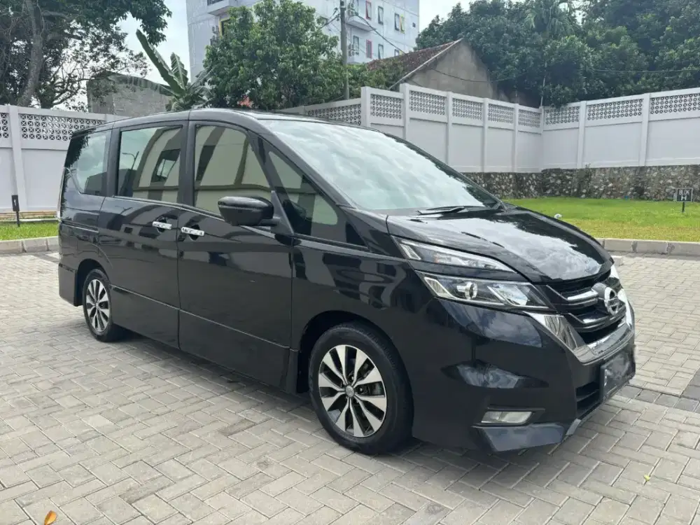 Nissan Serena HWS AT 2022 Good Condition