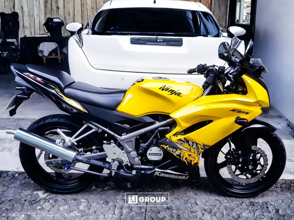 FOR SALE!! Kawasaki Ninja RR 2013