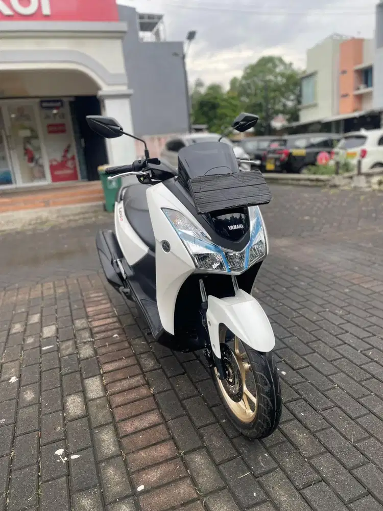 YAMAHA LEXI 125 S 2020 SUPER MANTAPP