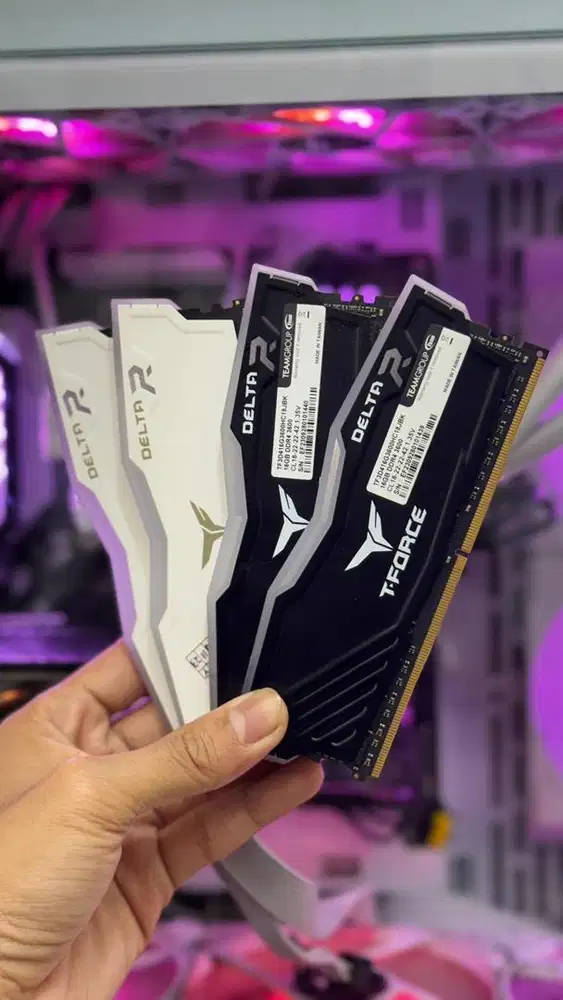 Ram 32GB Kit Ddr4 3600Mhz ada 2 pasang harga 3,3 jt