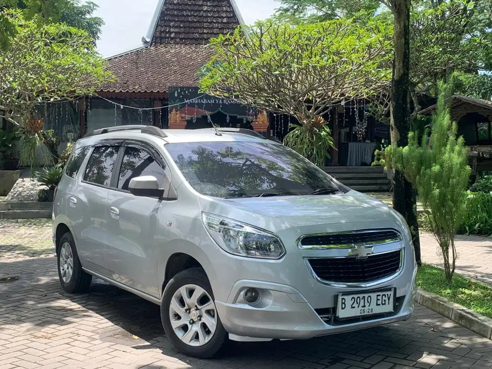 Chevrolet Spin Manual 2013