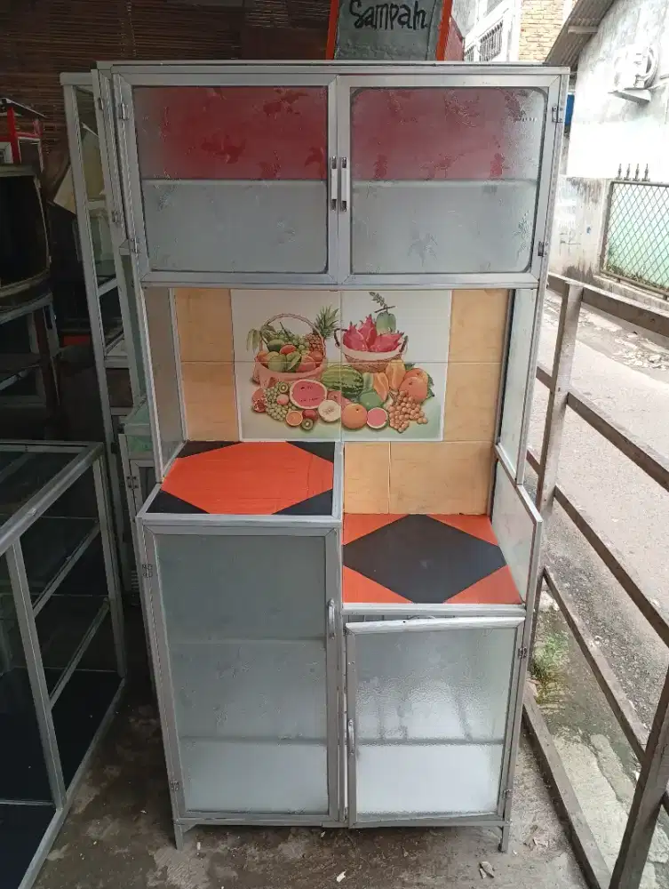 Rak piring siap pakai