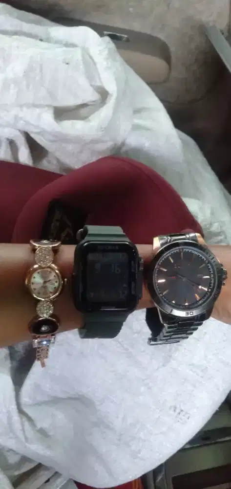 Di jual jam tangan bonia,dll lkp dan tahan air wa dan hp