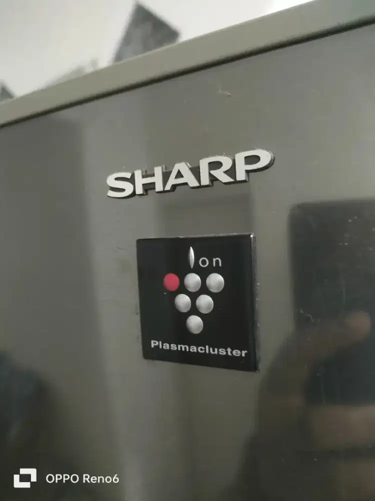 Kulkas Sharp 2 pintu jumbo minus