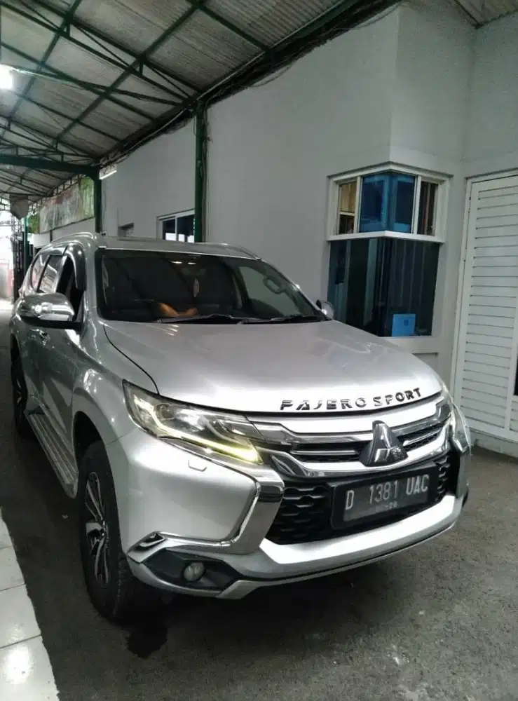 Mitsubishi Pajero Dakkar 2.4 At 2016 Silver Terawat apik