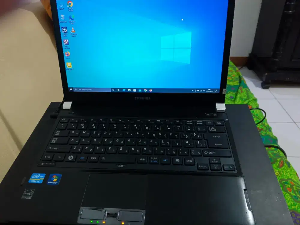Laptop Toshiba masih bagus dan normal