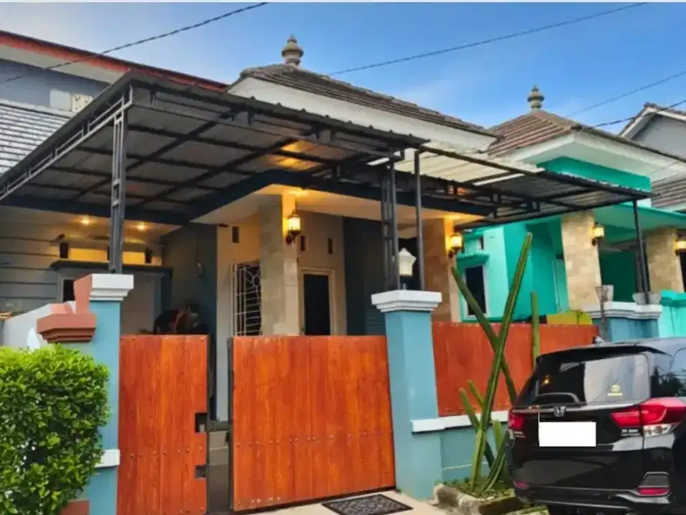 Rumah LB 150 SHM 10 Mnt ke Living World Kota Wisata Cibubur J-40495