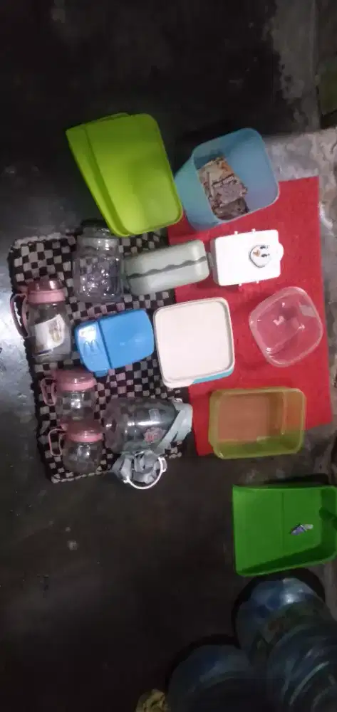 Di jual semua perkakas dapur ada dari kaca  ,dll murah meriah aja