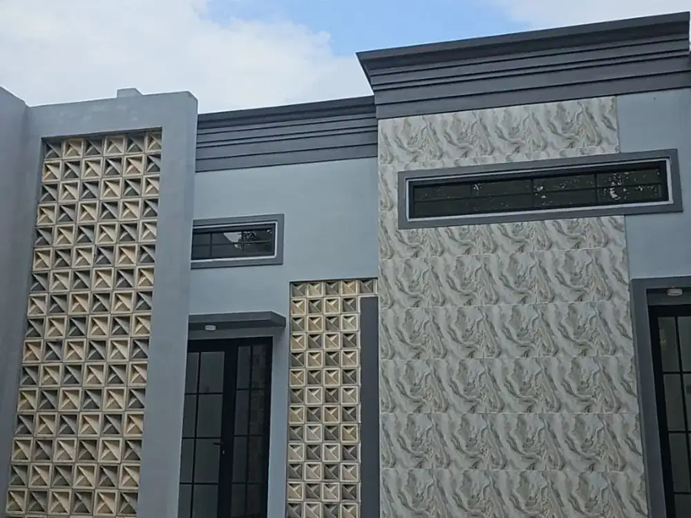 Rumah 8 Menit ke Mall Ciputra Cibubur SHM Dibantu KPR J-41799