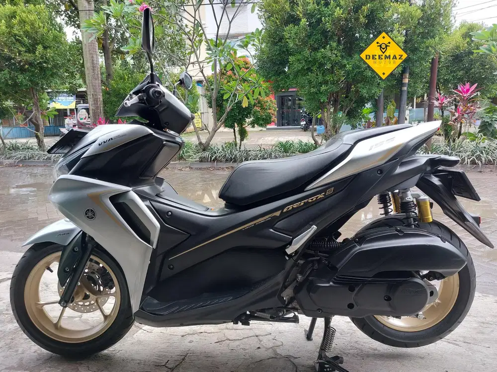 (DP 200 Rb)‼️ Yamaha Aerox ABS Keyless Connected Silver 2021