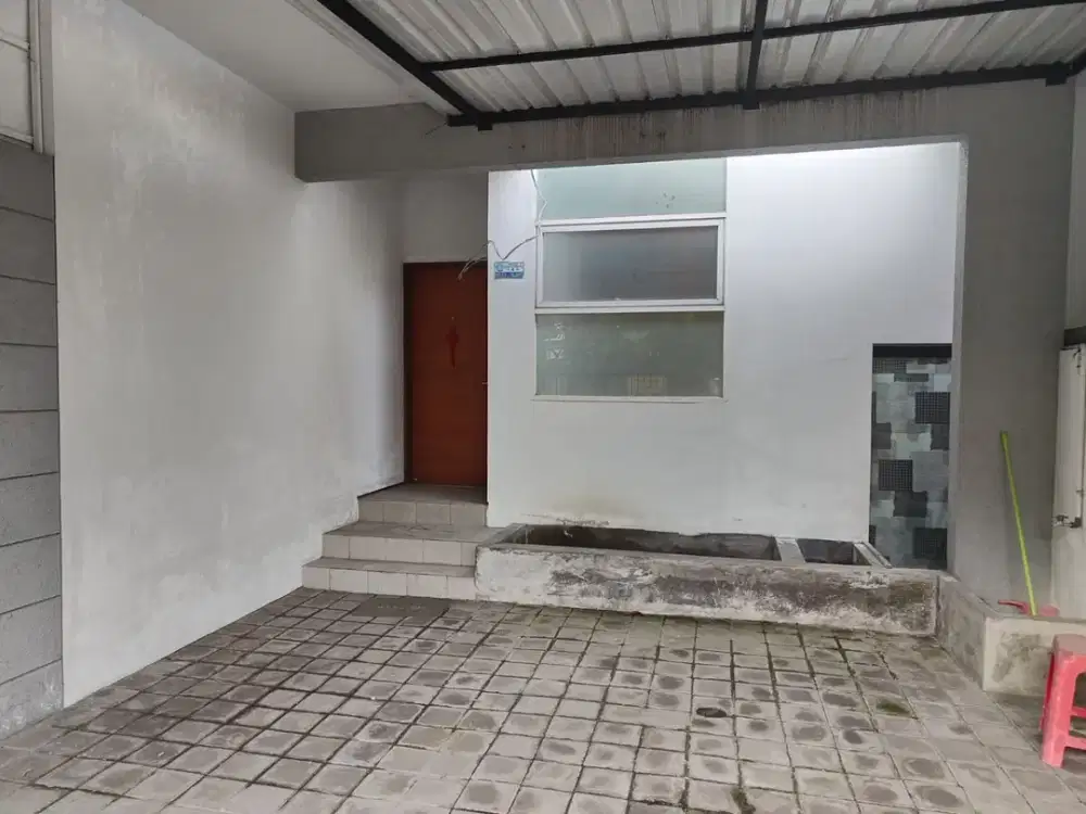 DISEWAKAN RUMAH 4 KT DI DENPASAR