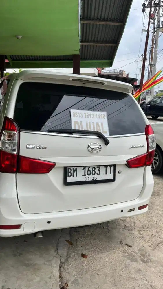 Xenia baring like new